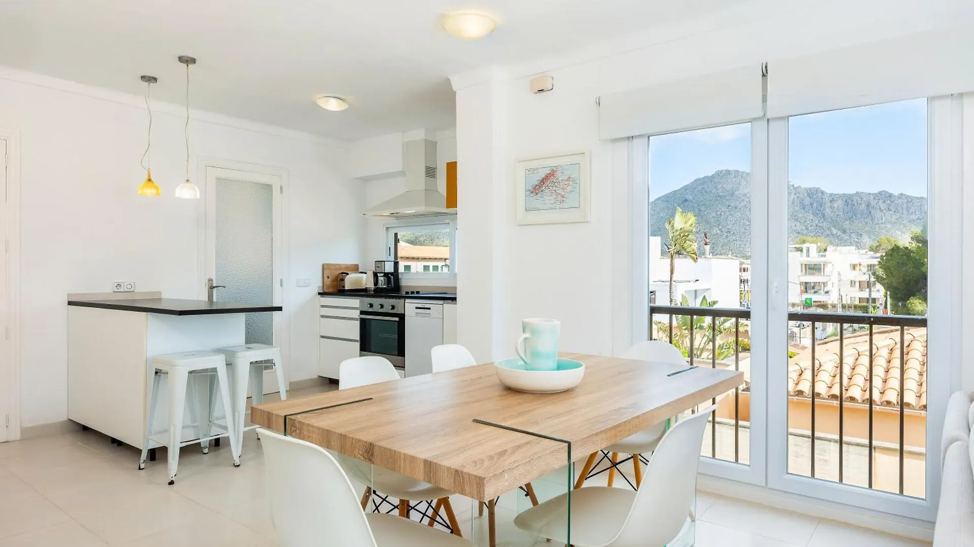 Planeta Mallorca Sea And Mountain Pollenca Apartment