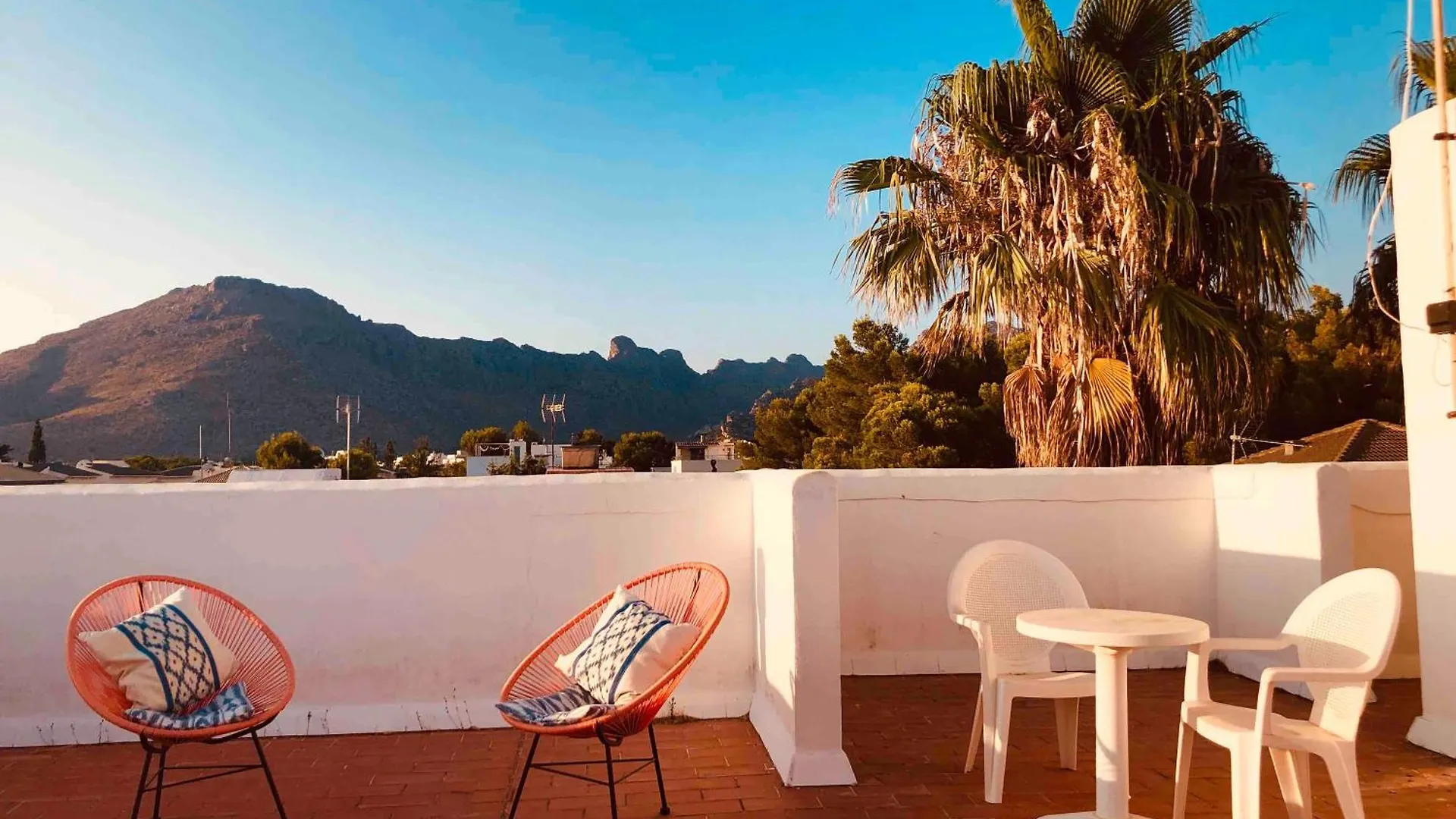 Planeta Mallorca Sea And Mountain location